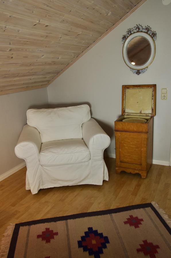 Hidingsta Gard B&B Orebro Luaran gambar